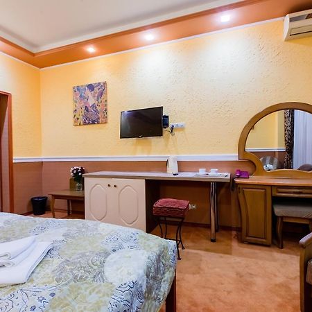 Tiso Apart Hotel Kiev Dış mekan fotoğraf