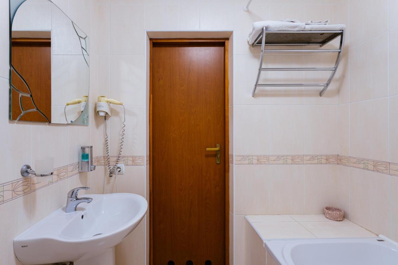 Tiso Apart Hotel Kiev Dış mekan fotoğraf