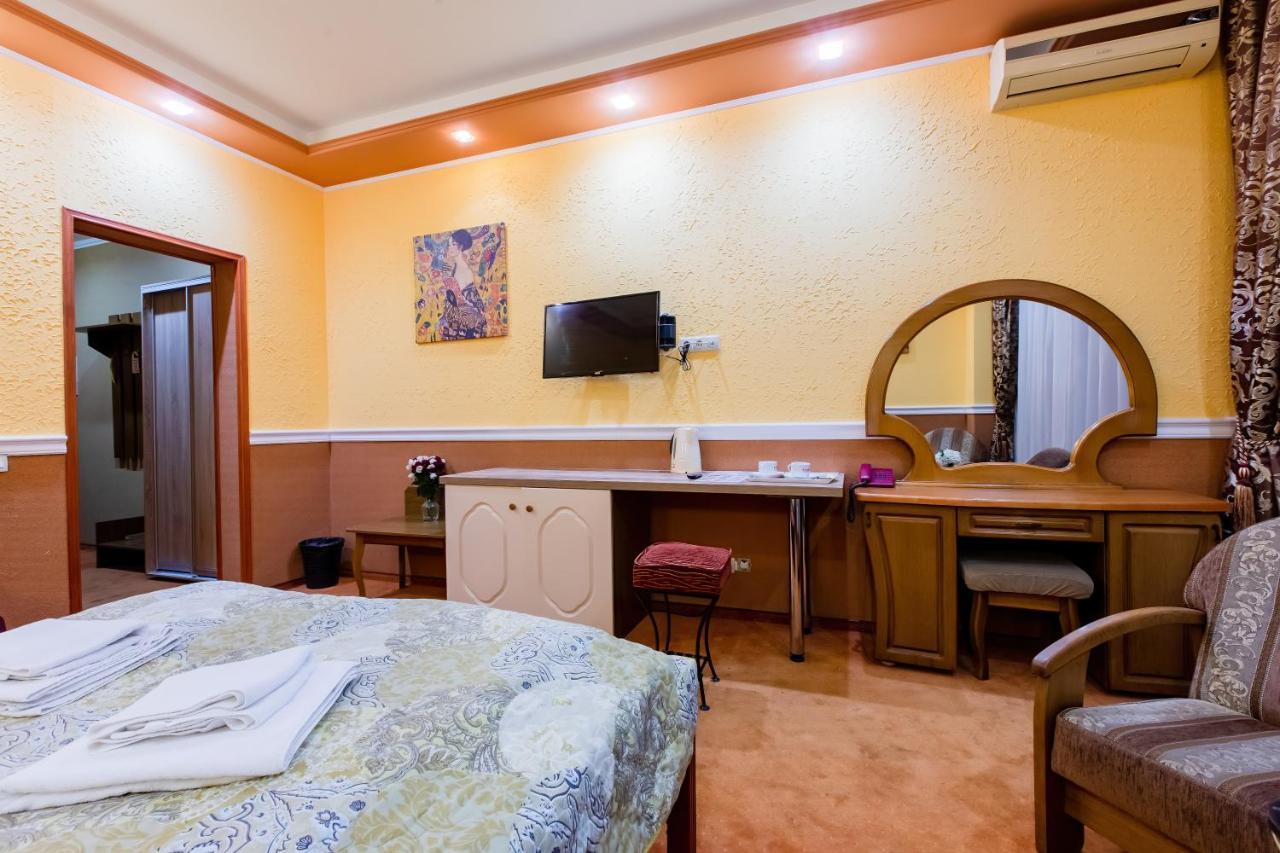 Tiso Apart Hotel Kiev Dış mekan fotoğraf